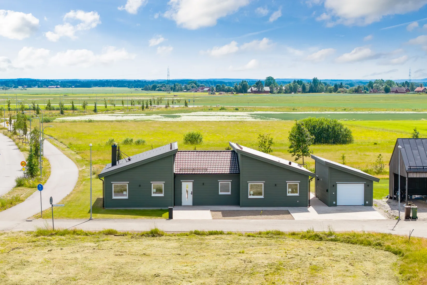 Villa, Mandelblomsgatan 7, Gröna Sörby, Kumla