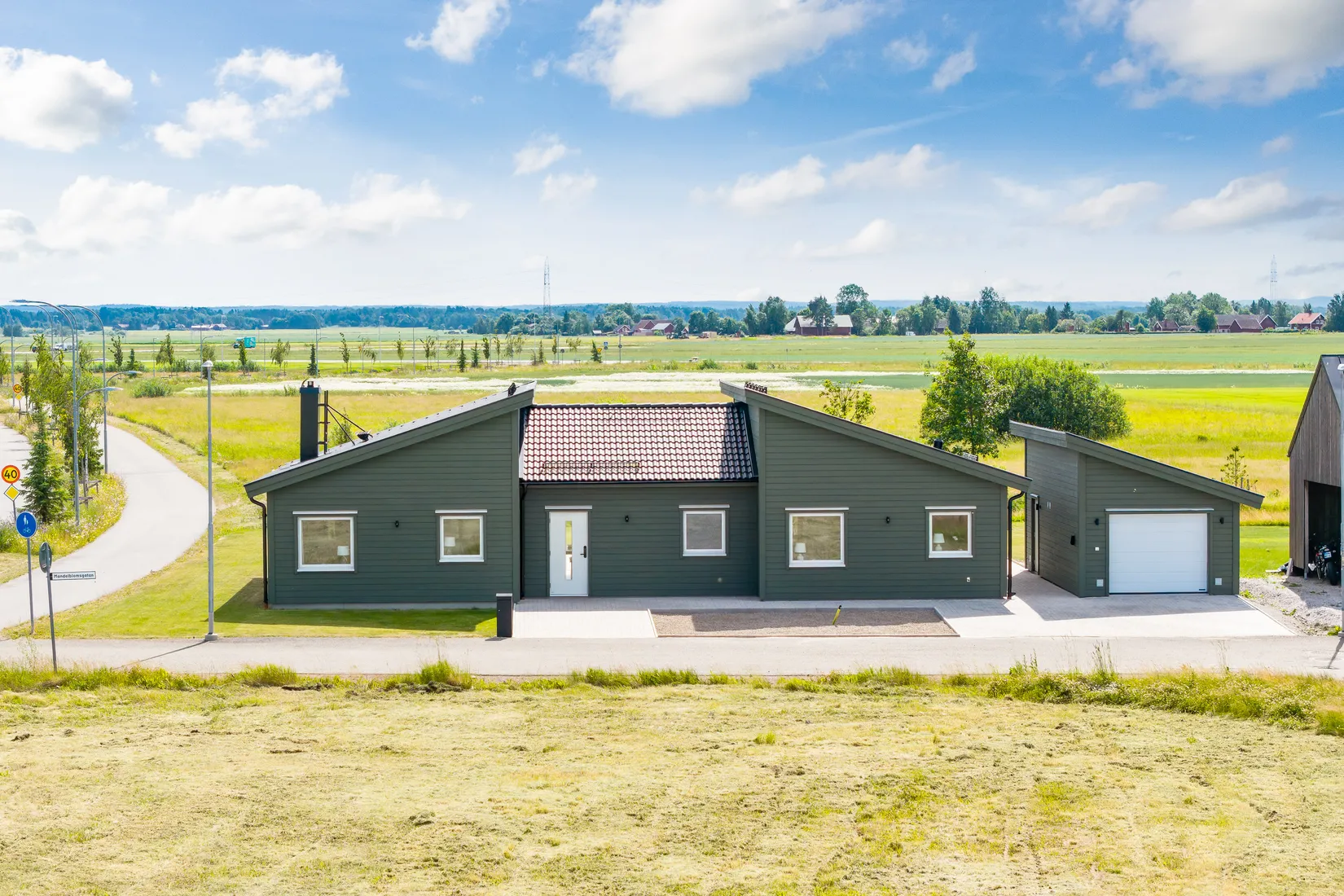 Villa, Mandelblomsgatan 7, Gröna Sörby, Kumla