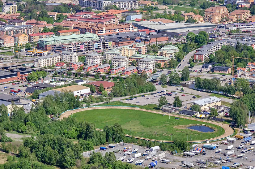 Bostadsrätt, Dansbanevägen 1, Centrala Åkersberga, Österåker