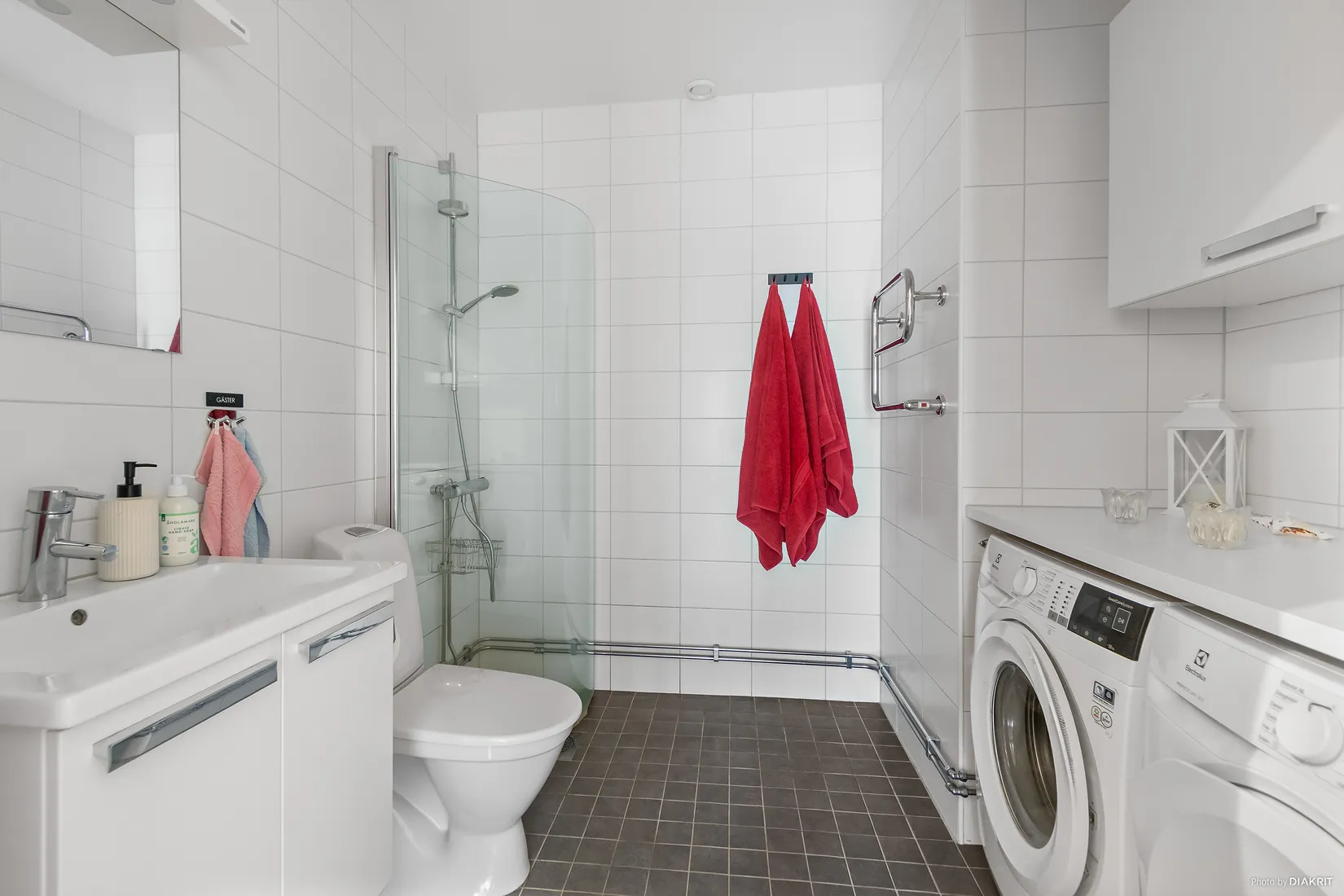Bostadsrätt, Dansbanevägen 1, Centrala Åkersberga, Österåker