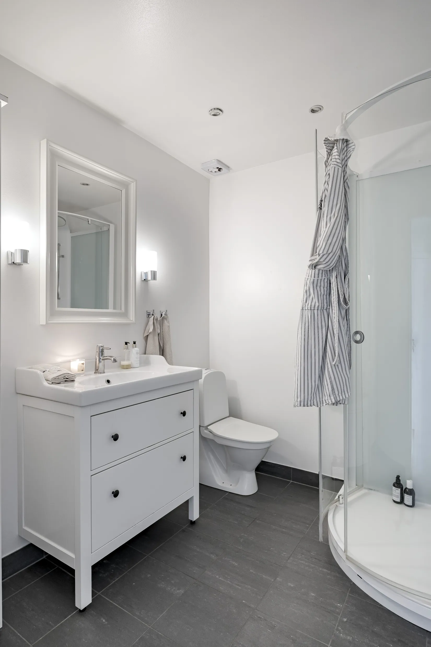 Villa, S:t Göransgatan 4, Bremerlyckan, Kalmar
