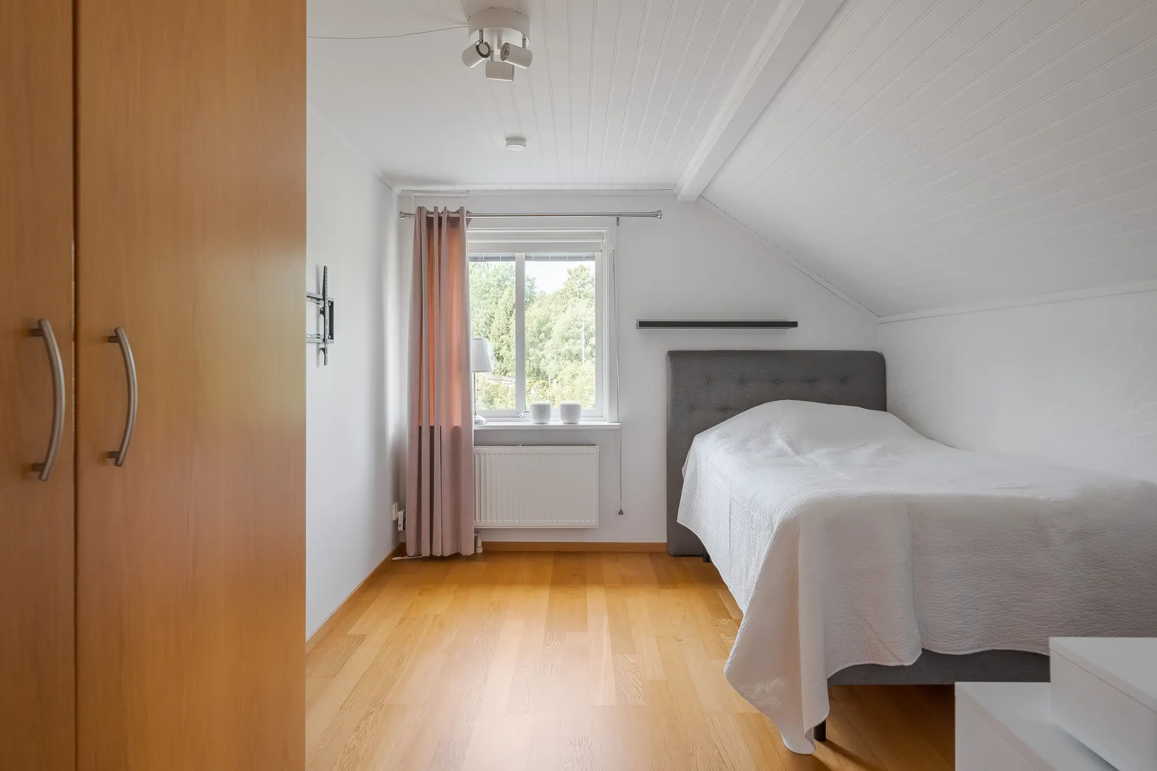 Villa, Sågvägen 18, Skeastan, Tibro