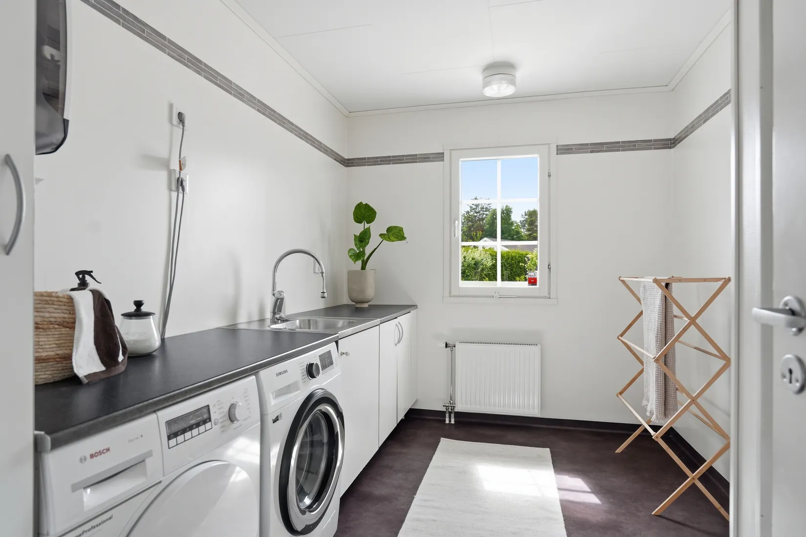Villa, Backsippsvägen 5, Lövstalöt, Uppsala