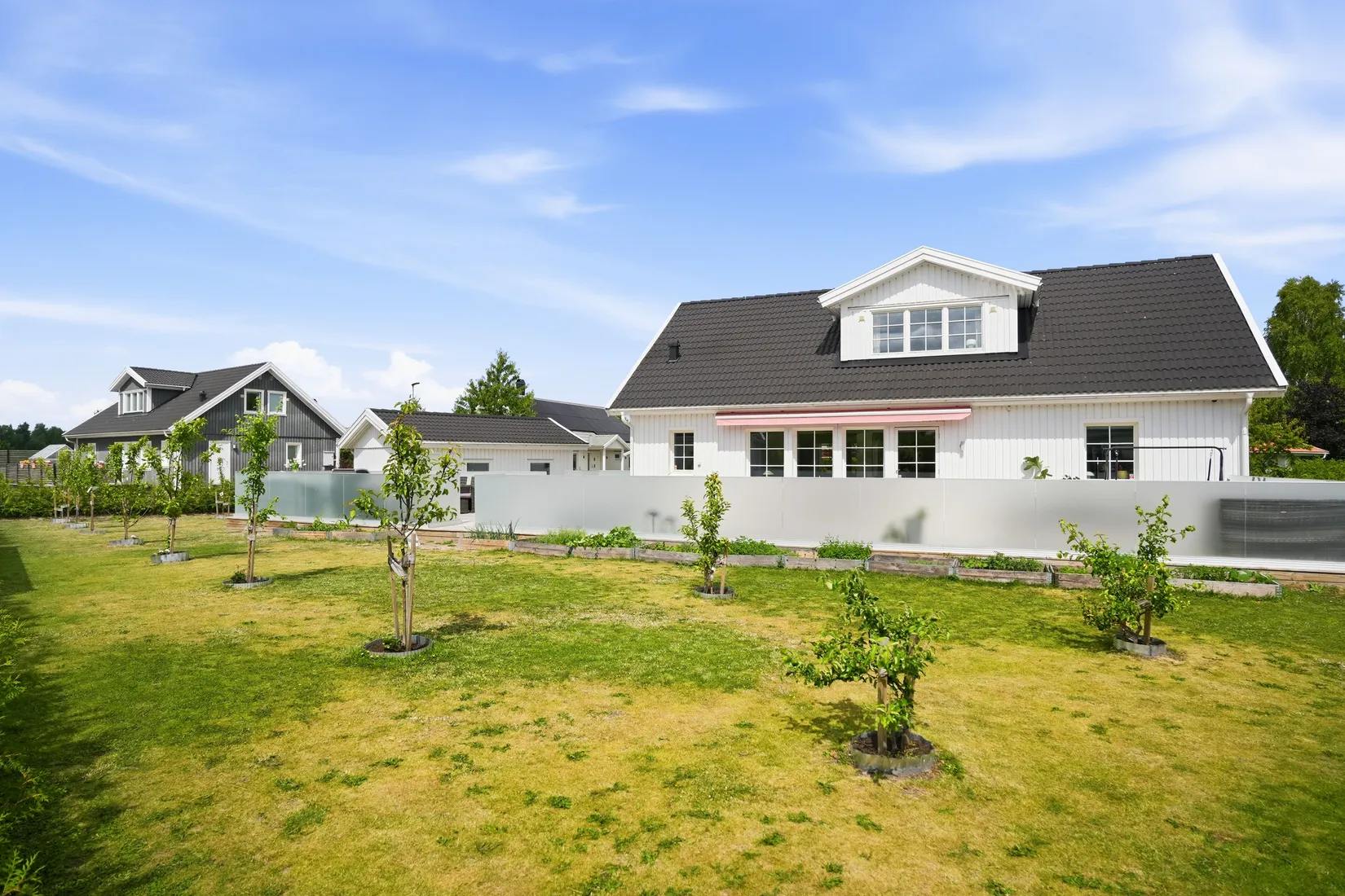 Villa, Backsippsvägen 5, Lövstalöt, Uppsala