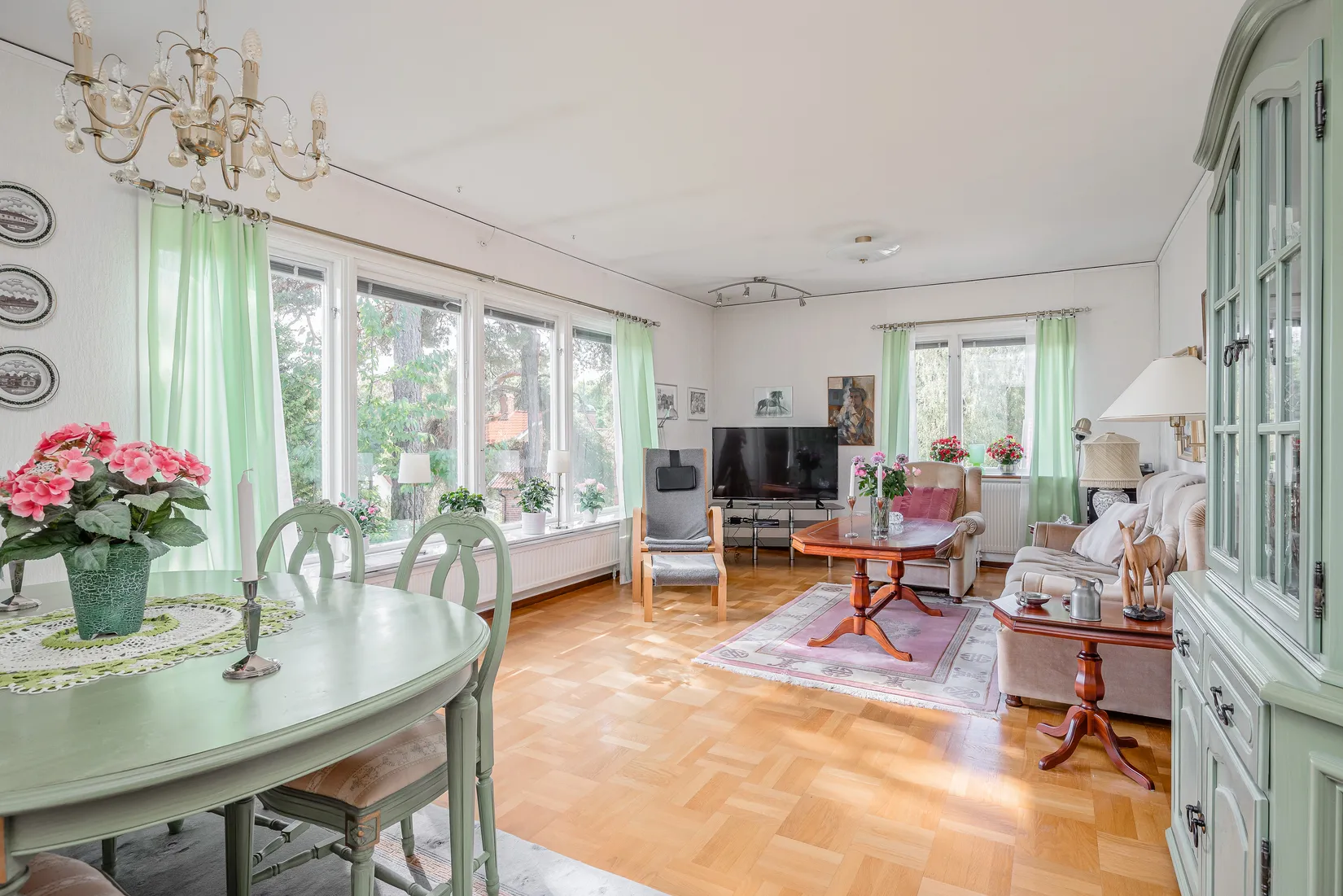 Villa, Skogsvägen 25, Märsta, Sigtuna