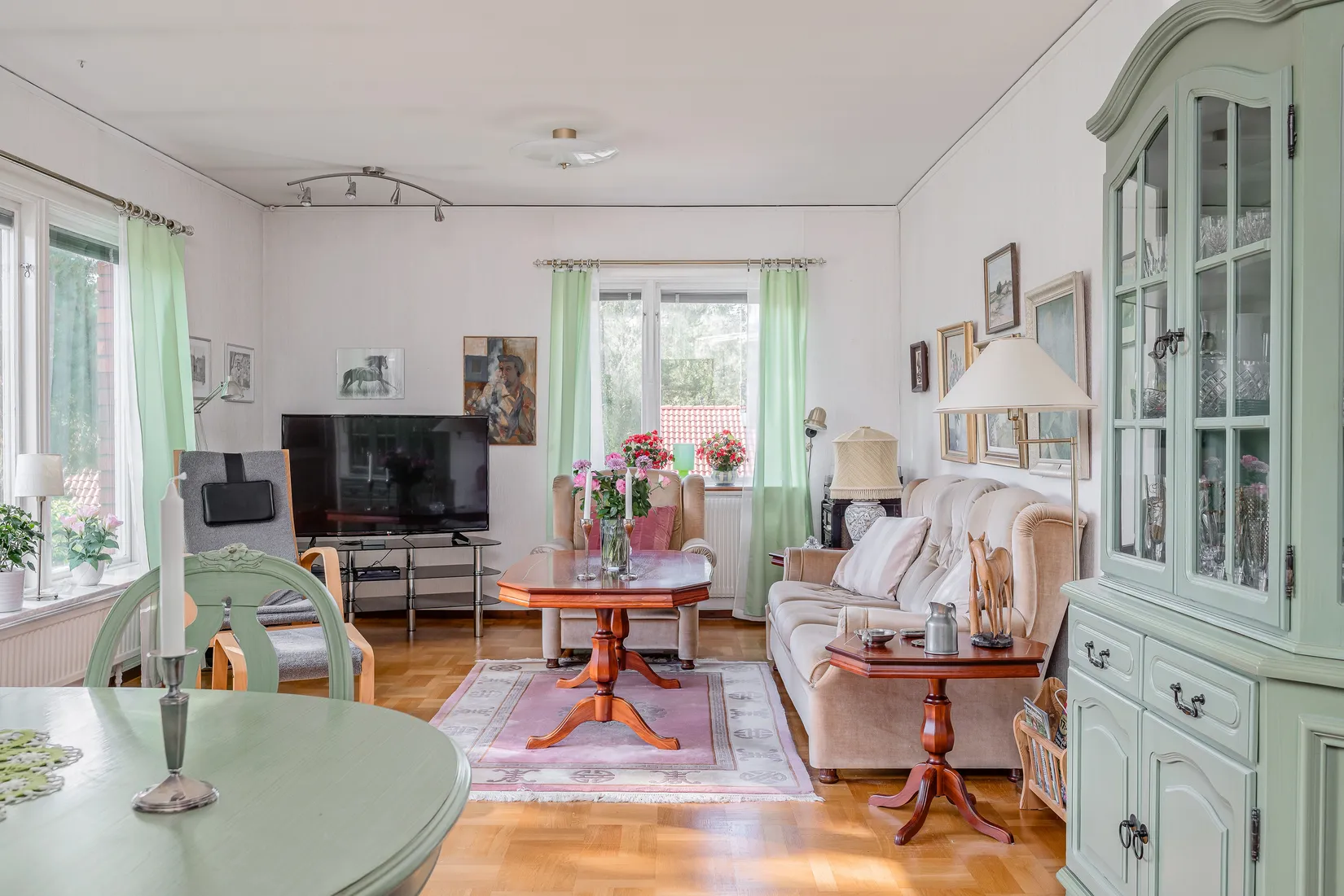 Villa, Skogsvägen 25, Märsta, Sigtuna