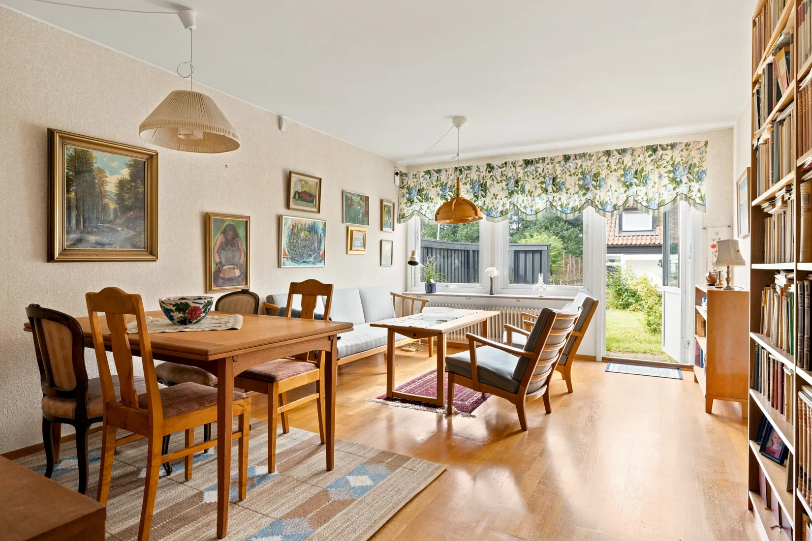 Villa, Radhus, Krönikegatan 19, Hisings Backa, Göteborg
