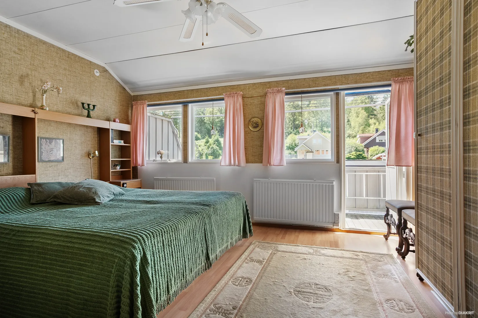 Villa, Radhus, Lingonvägen 33, Floda-Uddared, Lerum