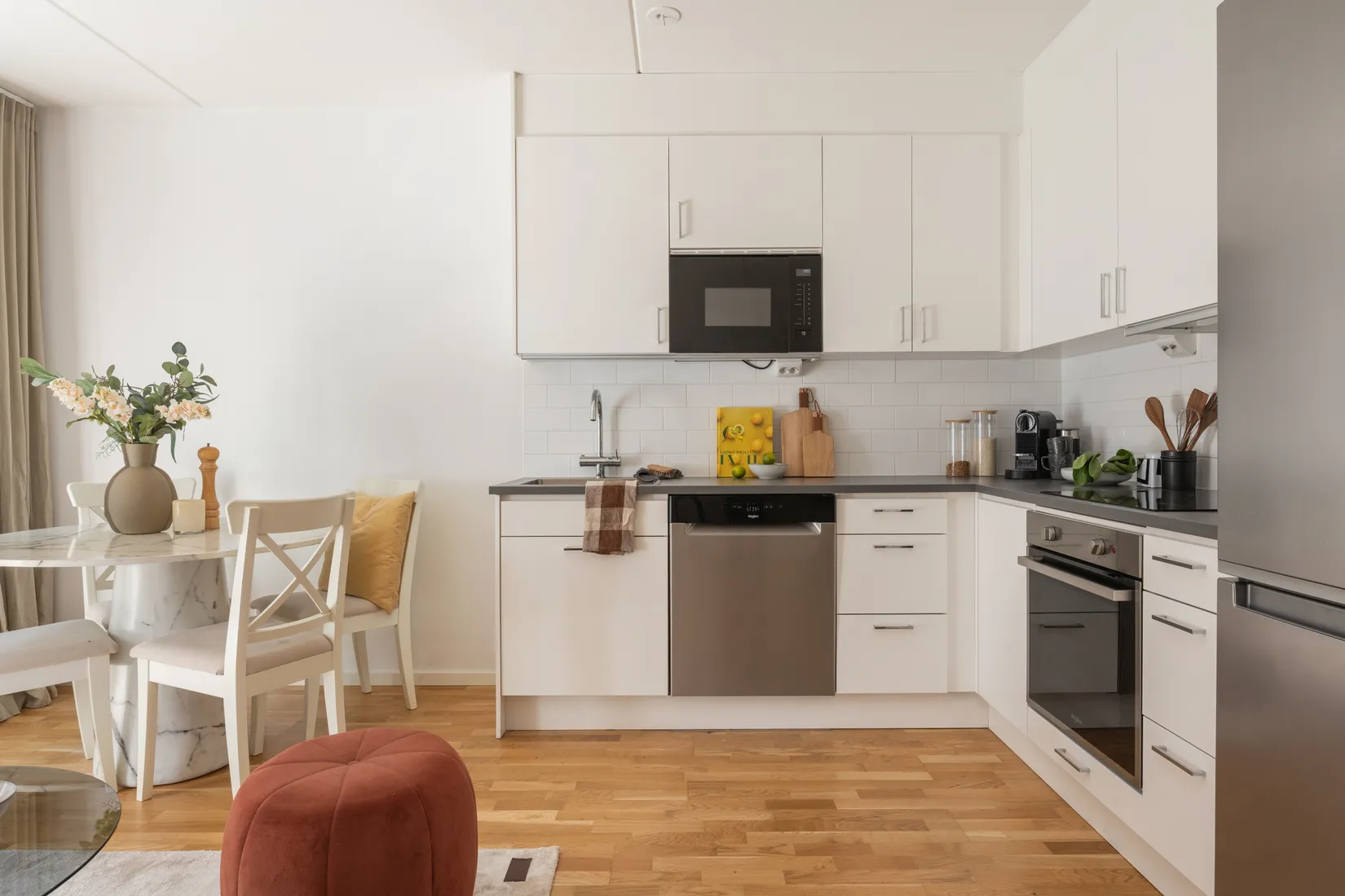 Bostadsrätt, Radiusbacken 39, vån 2, Midsommarkransen/Telefonplan, Stockholm