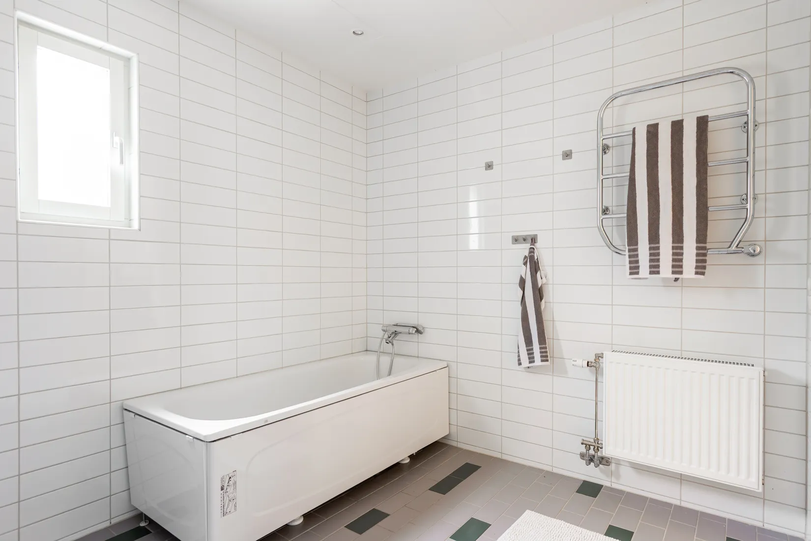Bostadsrätt, Hälledagsvägen 7, Bålsta Håby kommun Uppsala, Håbo