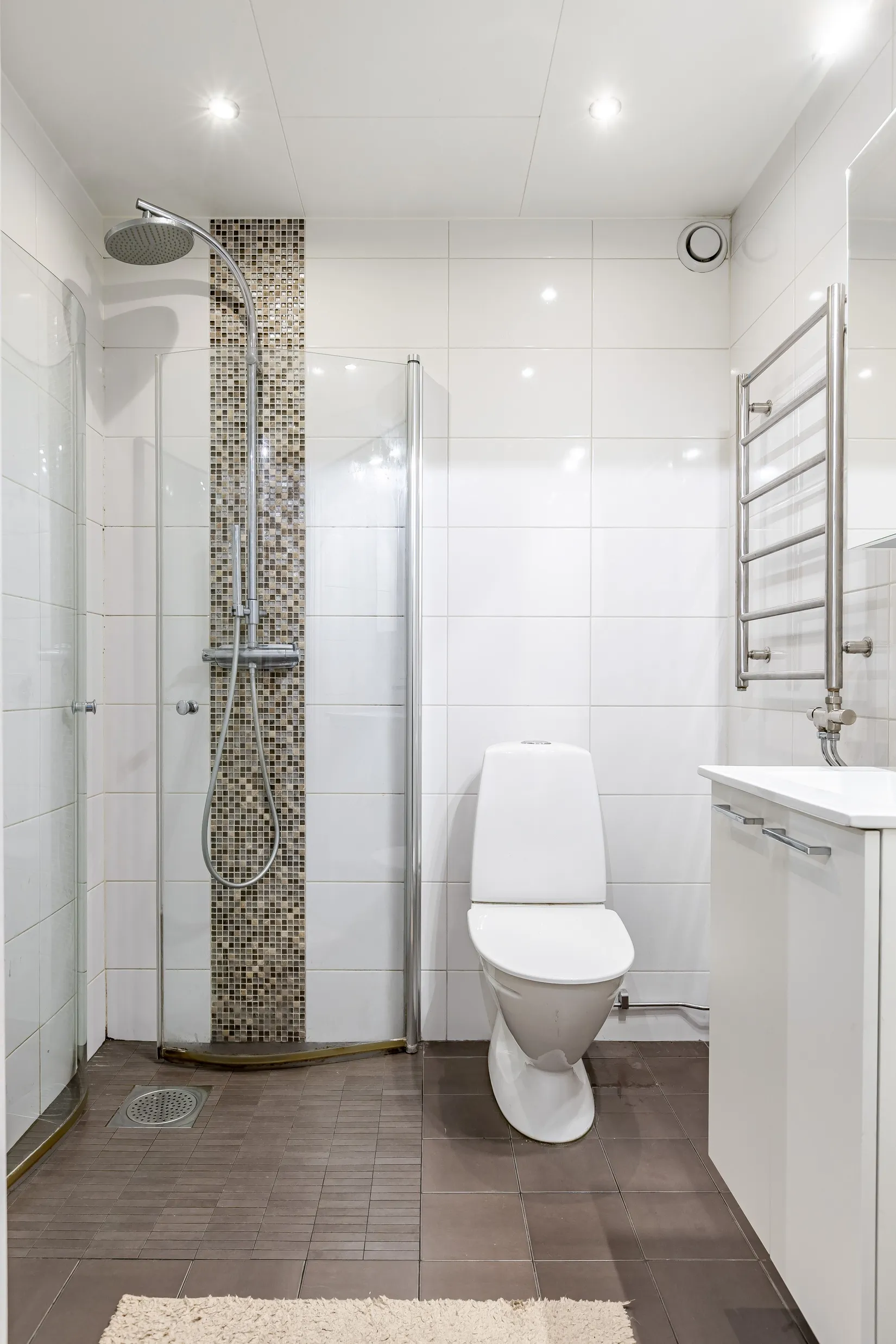 Bostadsrätt, Radhus, Överstegatan 18B, T1, Linköping