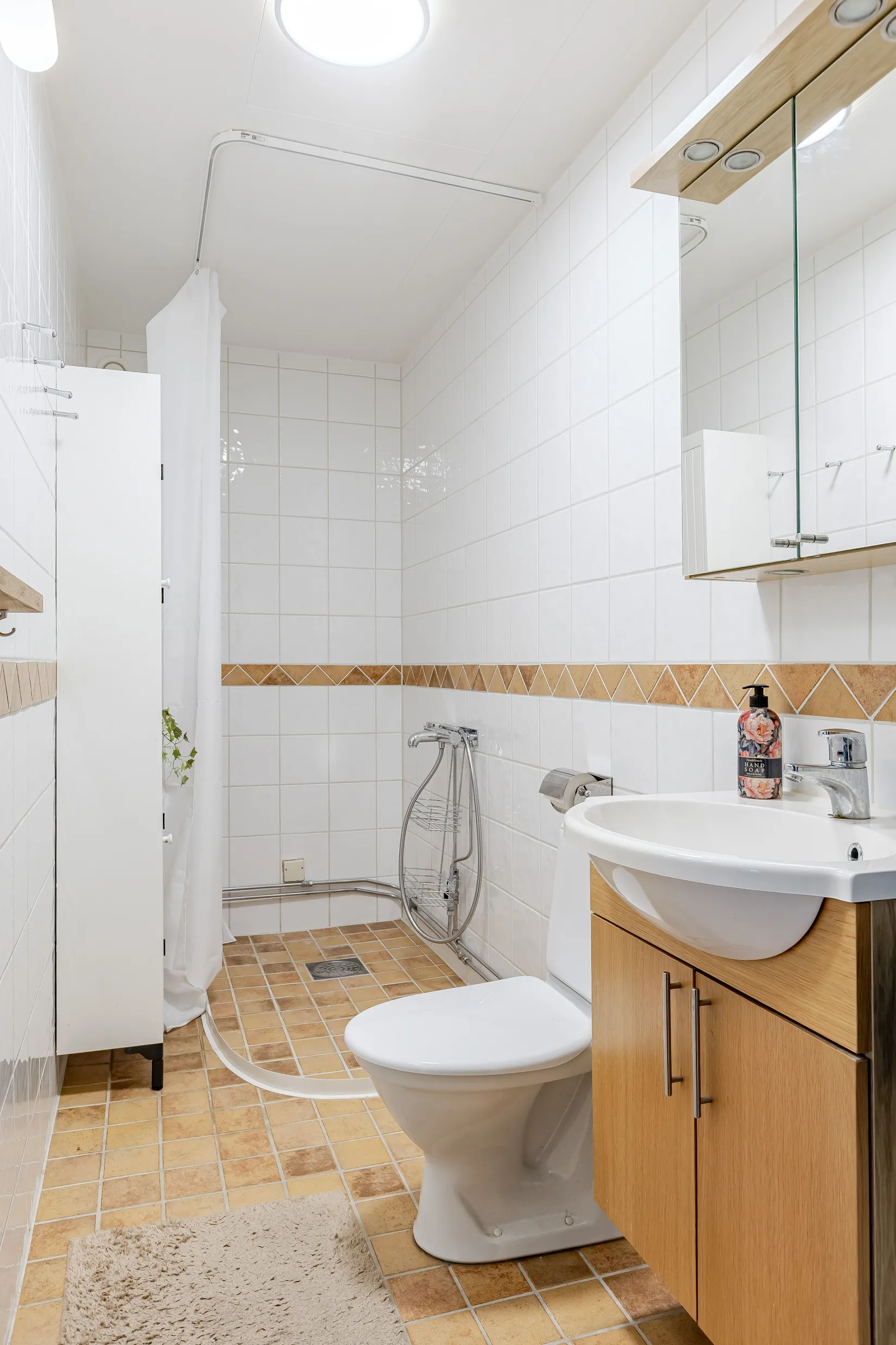 Bostadsrätt, Radhus, Överstegatan 18B, T1, Linköping