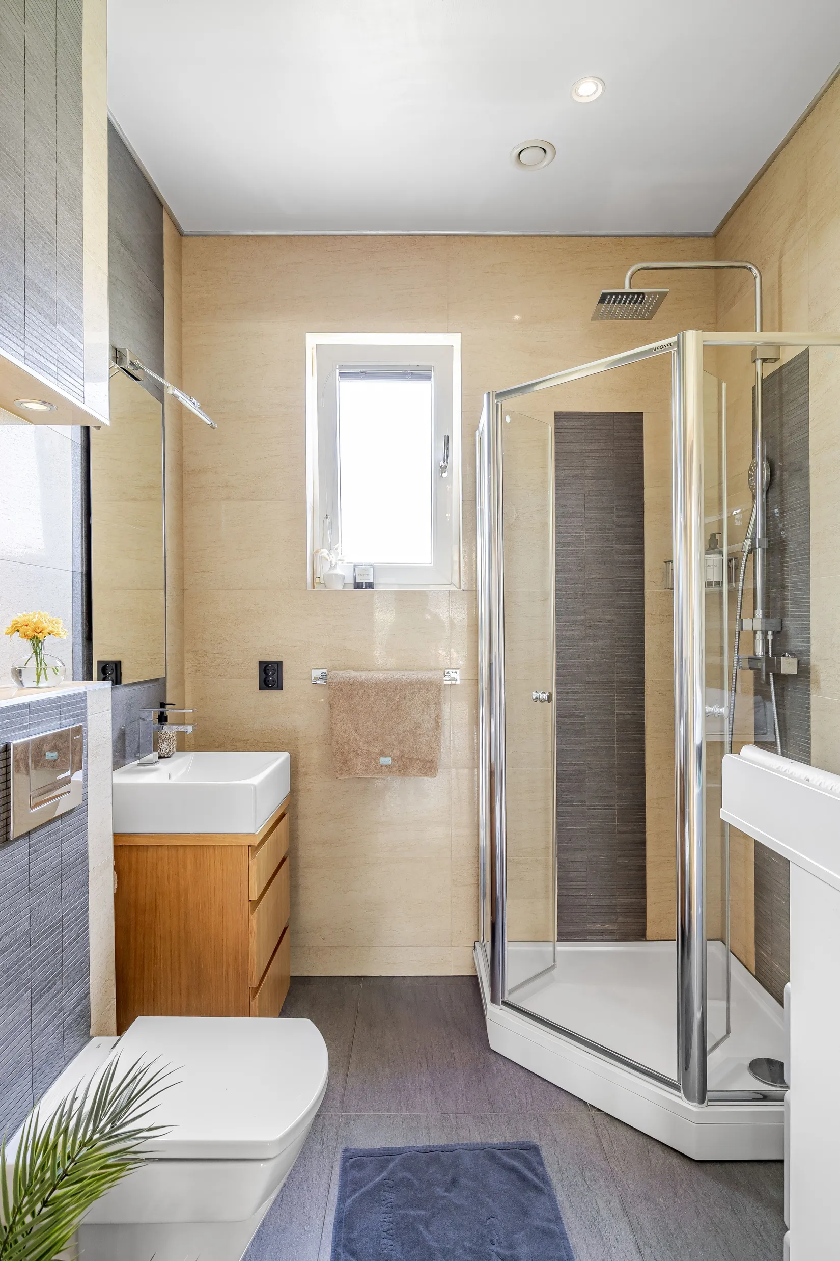 Villa, Raine Navins gata 7, Ljusstaden, Kalmar