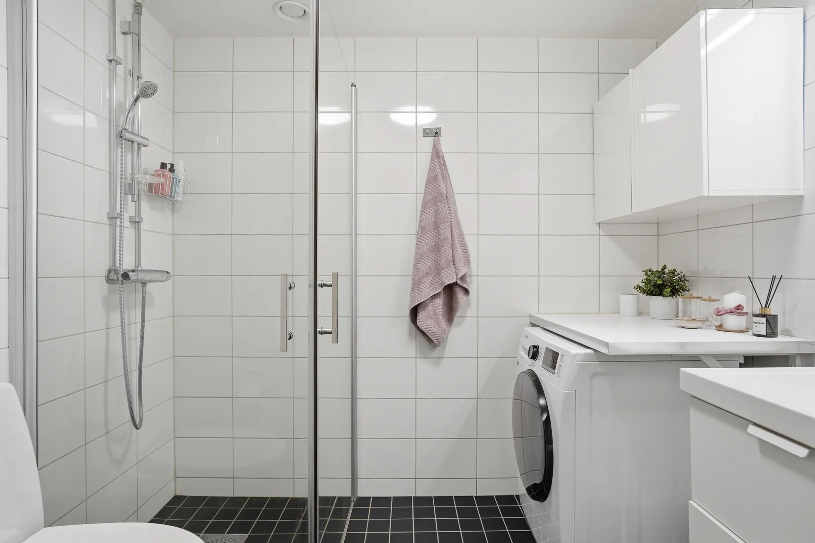Bostadsrätt, Råbyvägen 57E, Uppsala