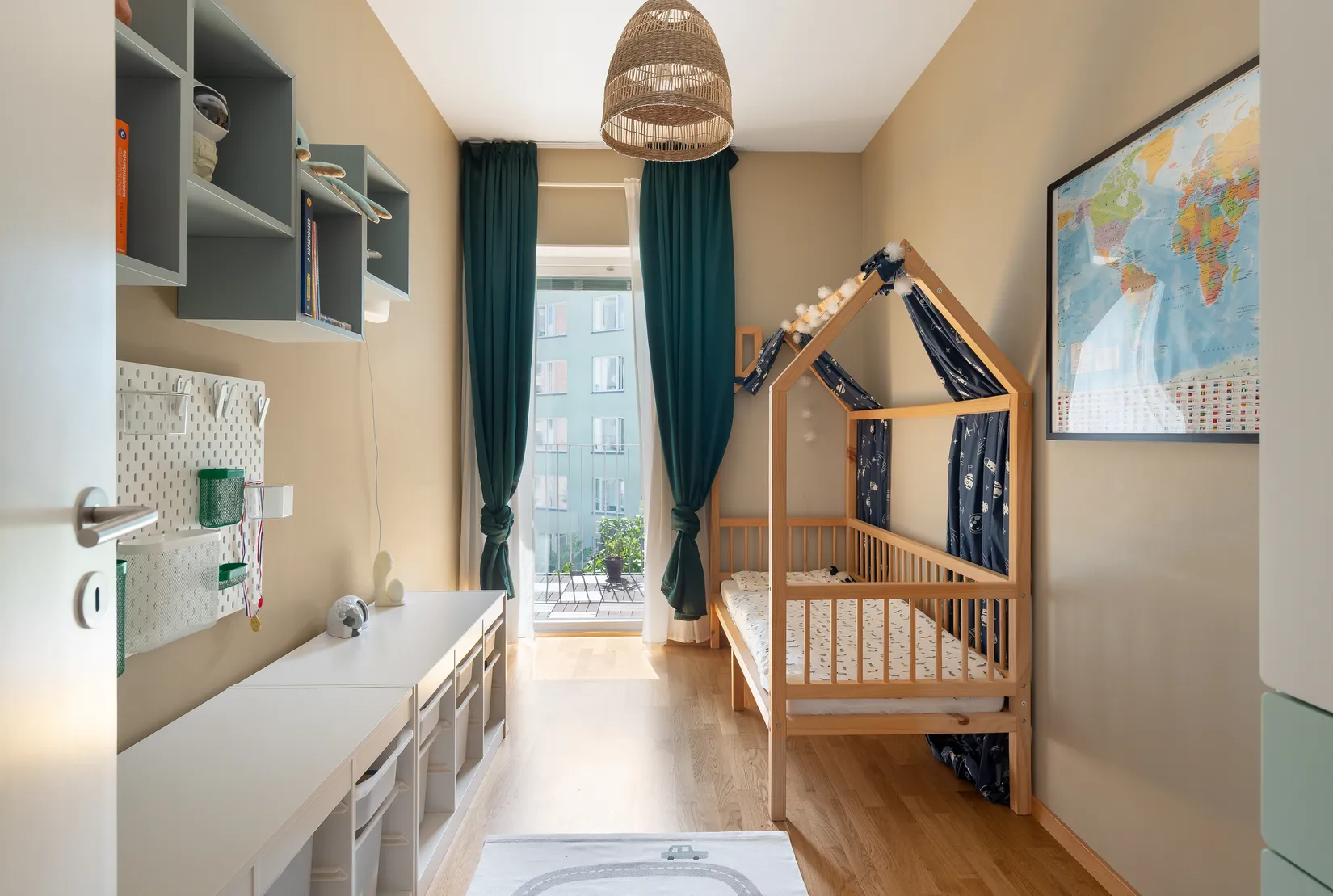 Bostadsrätt, Tummelisas gata 4, 3 tr., Bromma / Annedal, Stockholm
