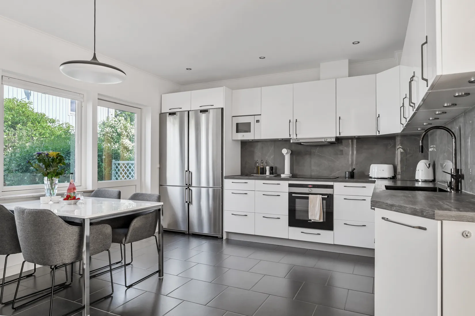 Bostadsrätt, Radhus, Fruängsvägen 23B, Odenslunda, Upplands Väsby