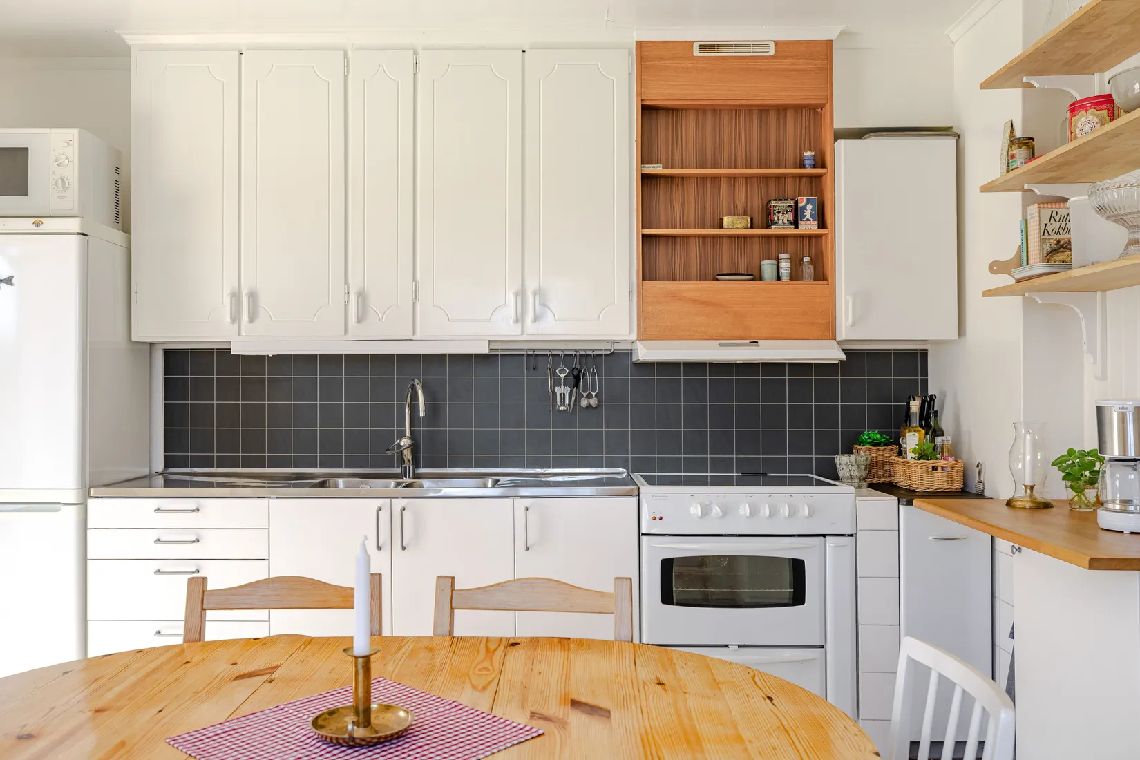 Fritidshus, Sälsundet 215, Sundsvall