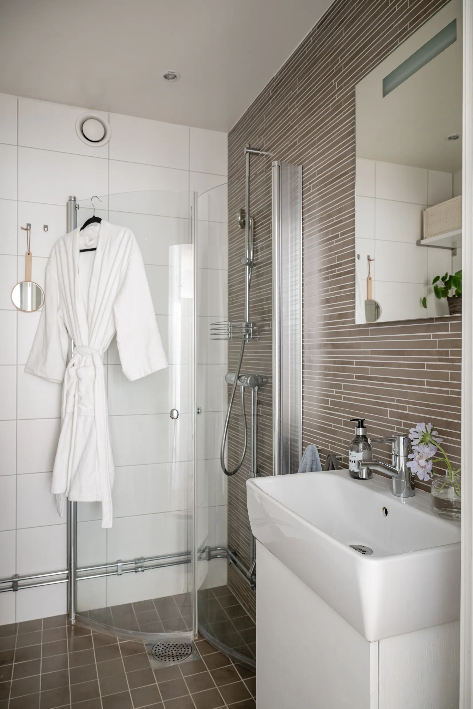 Bostadsrätt, Framnäsbacken 6, Skytteholm, Solna