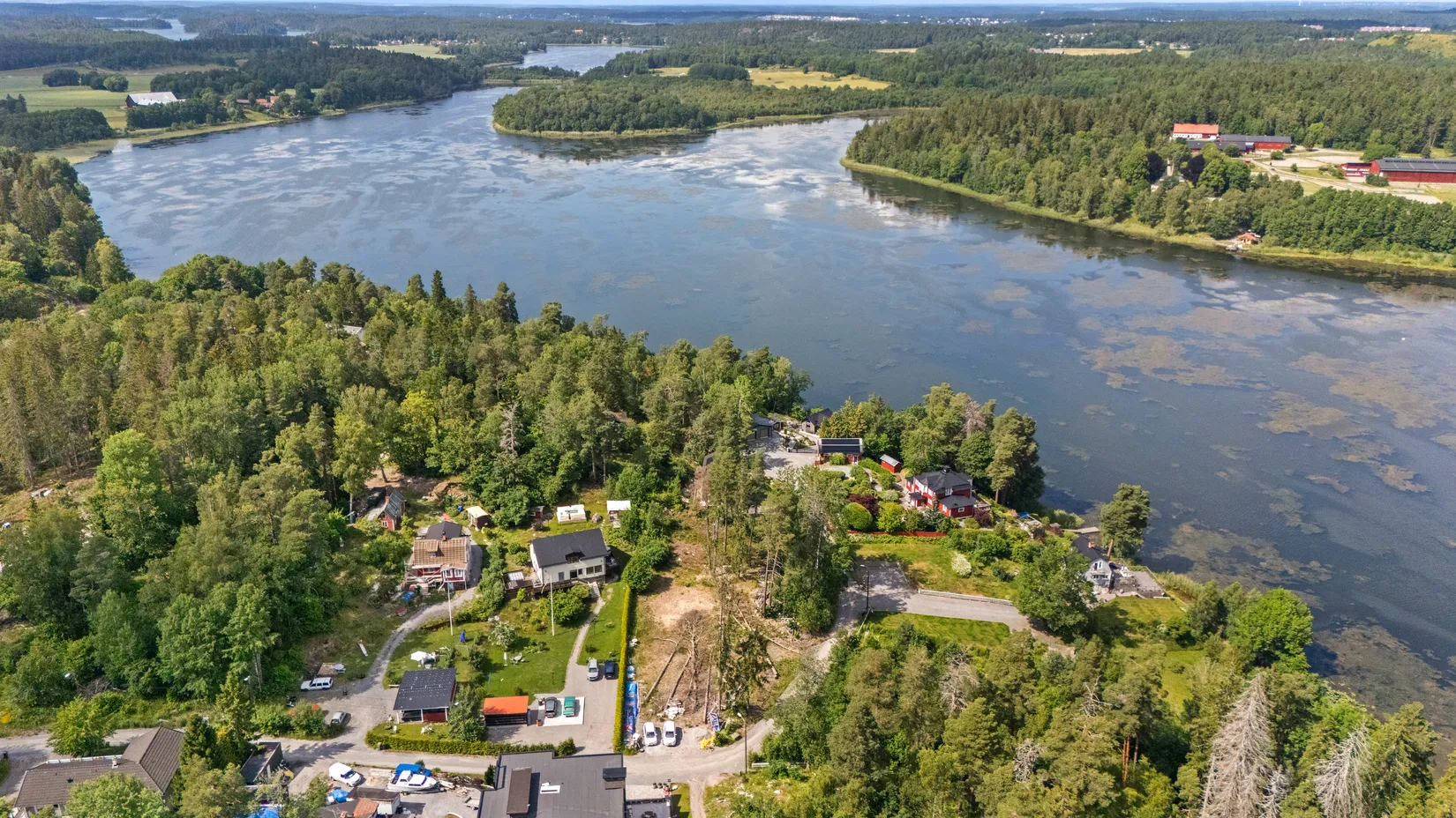 Tomt, Aspenvägen 225 & 227, Tumba, Botkyrka