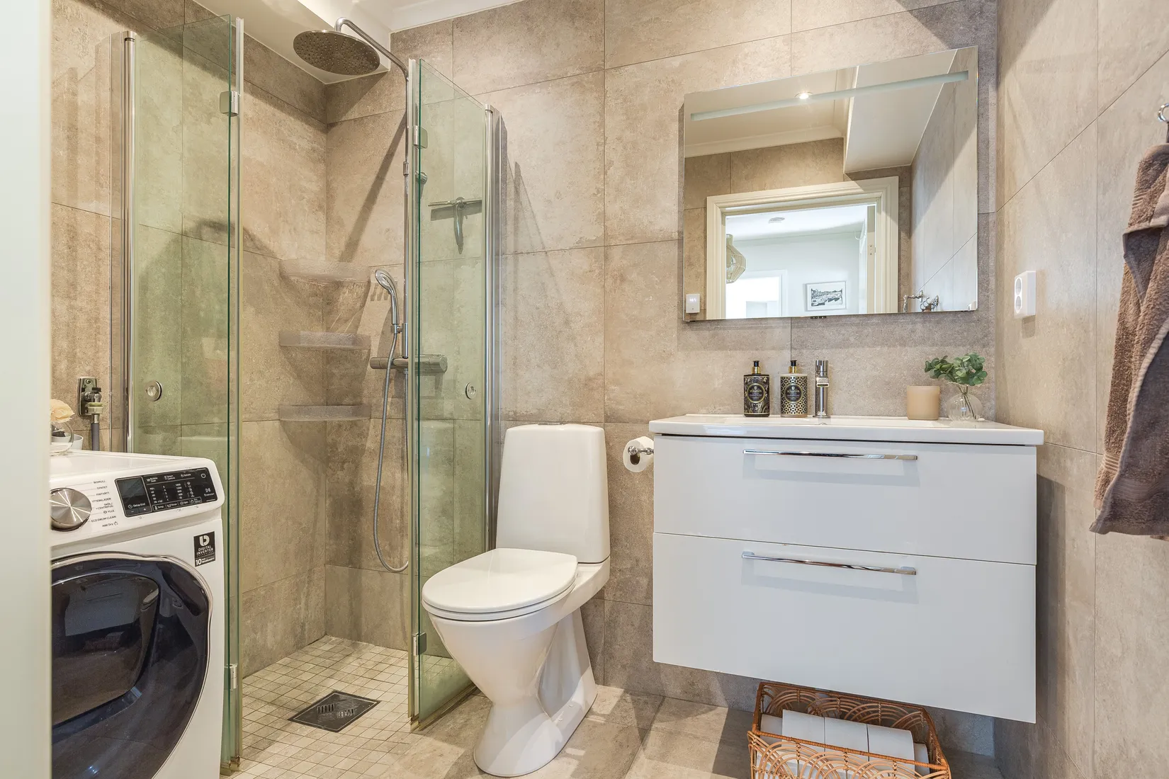 Bostadsrätt, Norra slottsgatan 15B, Gävle Centrum, Gävle