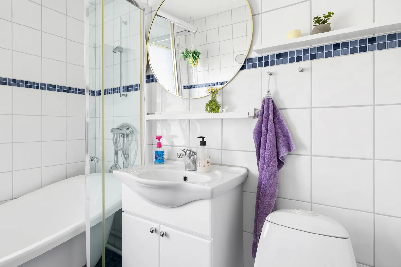 Bostadsrätt, Hallonvägen 96, bv, Tibble, Upplands-Bro