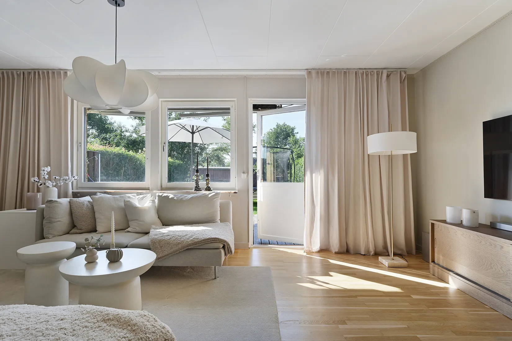 Radhus, Stora Björnens Gränd 29, Skälby, Järfälla