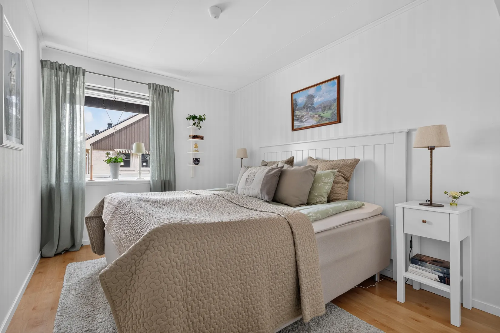 Villa, Bondgårdsgatan 16M, Kumla Centralt, Kumla