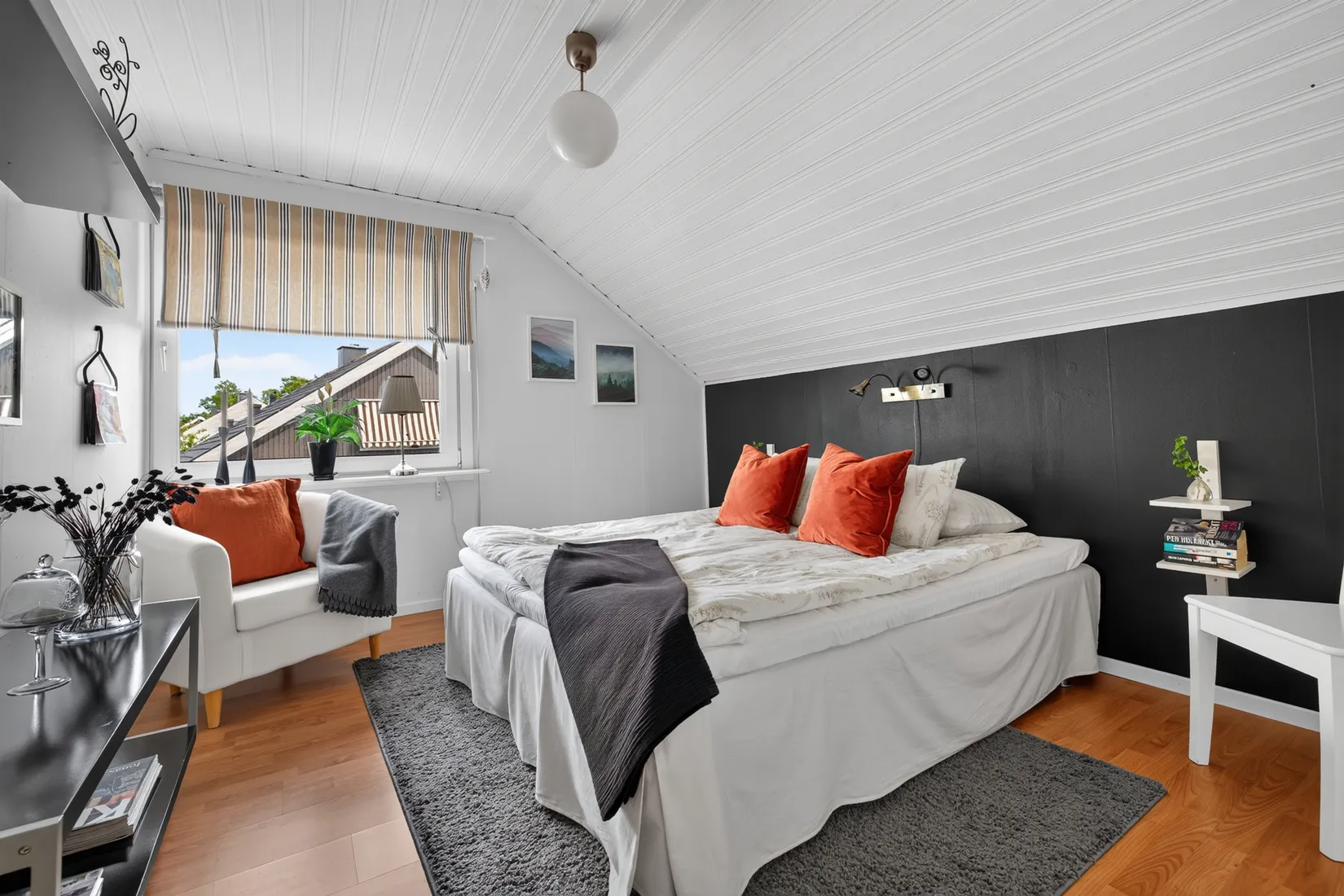 Villa, Bondgårdsgatan 16M, Kumla Centralt, Kumla