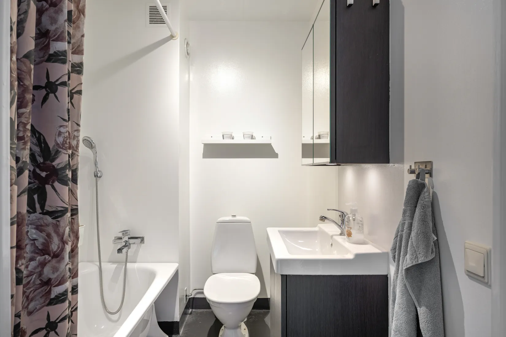 Bostadsrätt, Engelbrektsvägen 43, Södra Haga, Vallentuna
