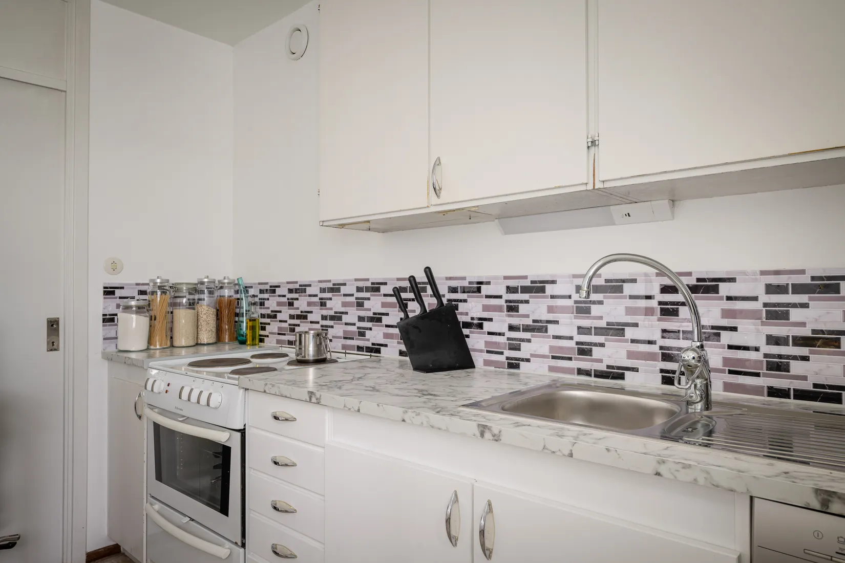 Bostadsrätt, Harplingegränd 34, Östberga, Stockholm