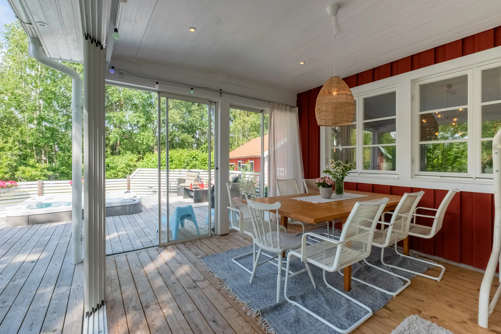 Villa, Skogalundsvägen 4, Ärla, Eskilstuna