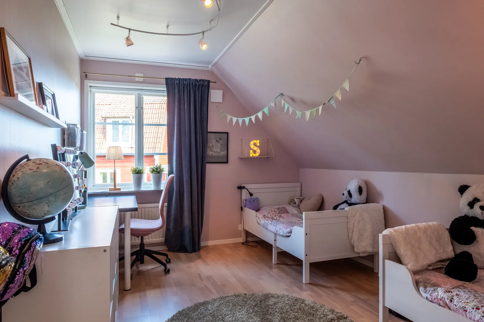 Villa, Skogalundsvägen 4, Ärla, Eskilstuna