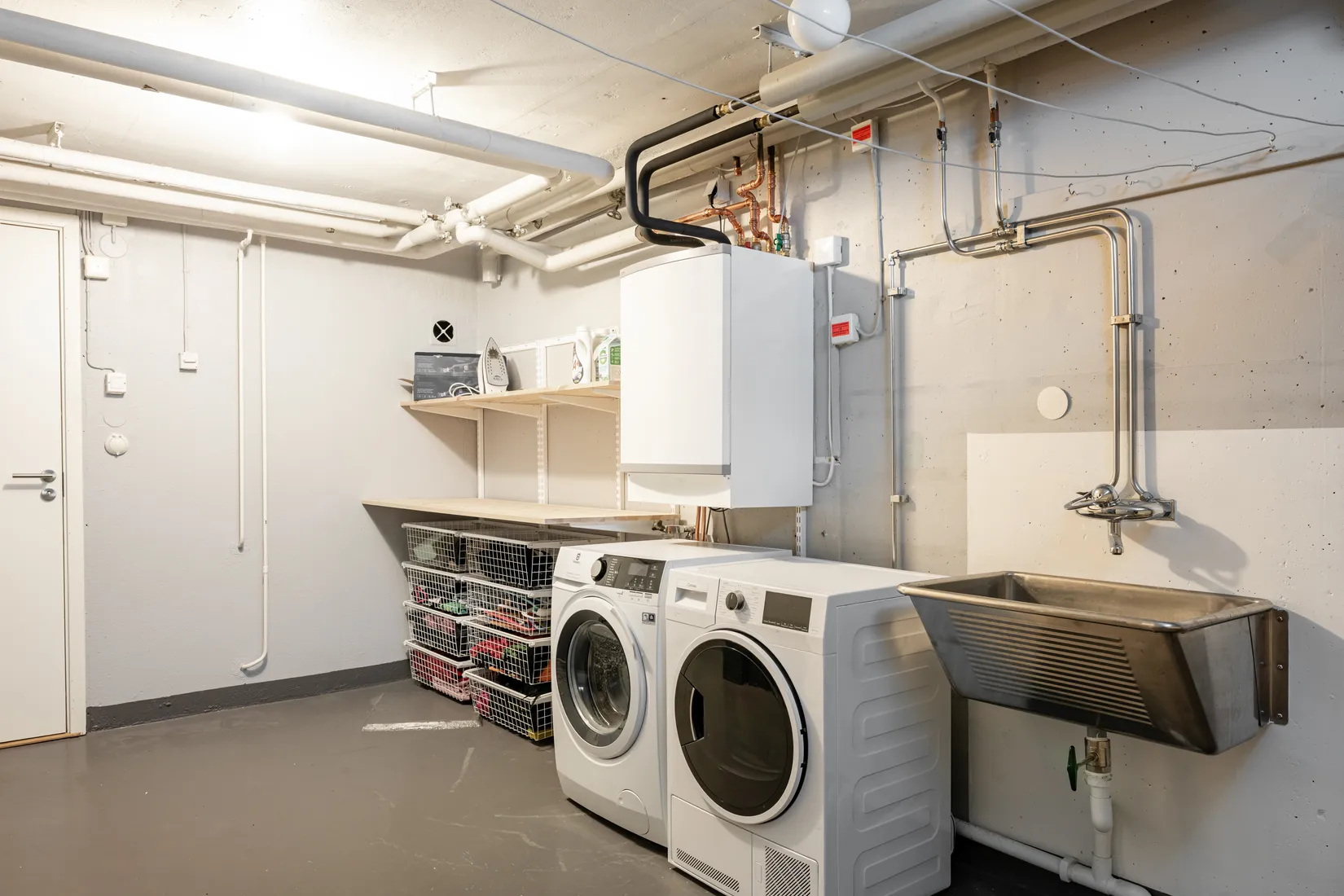 Radhus, Dalvägen 31, Segeltorp, Huddinge