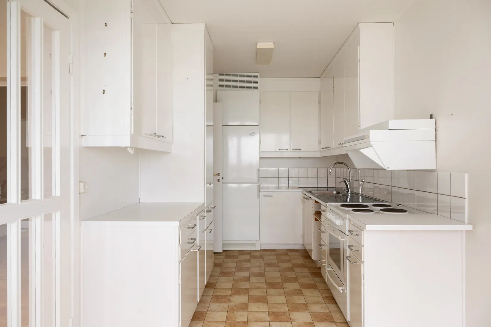 Bostadsrätt, Medsolsbacken 15, Hässelby Strand, Stockholm