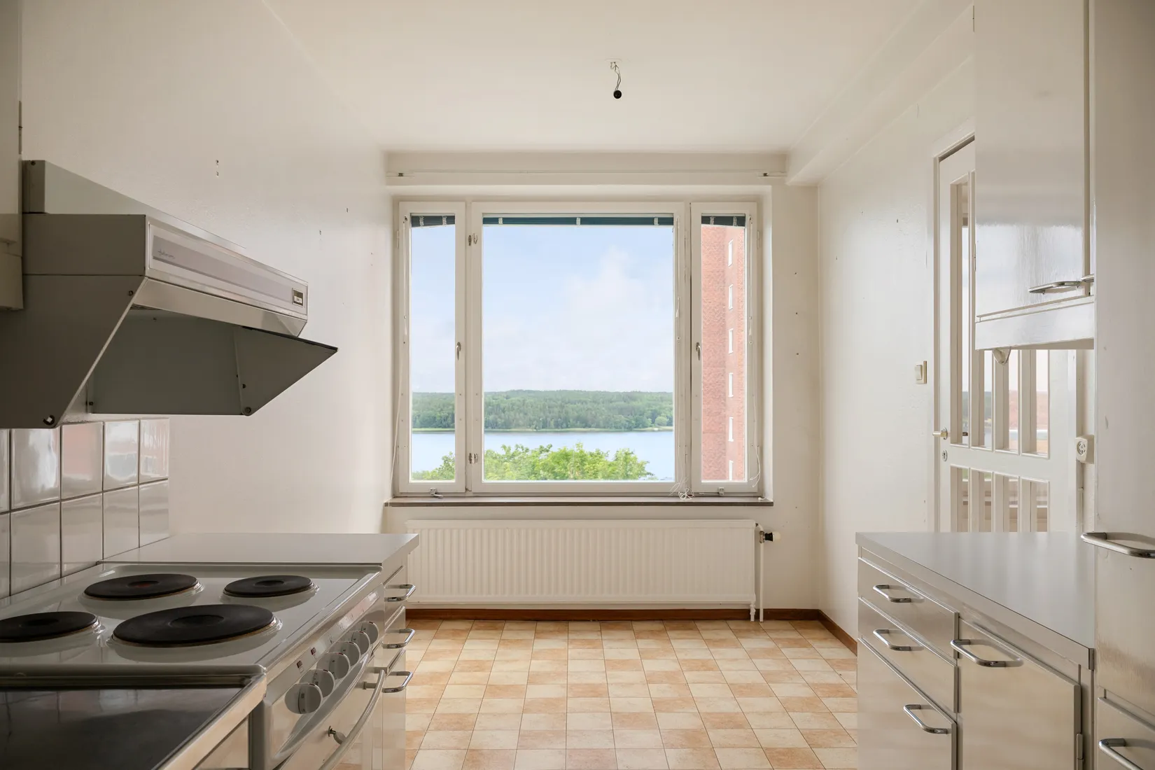 Bostadsrätt, Medsolsbacken 15, Hässelby Strand, Stockholm