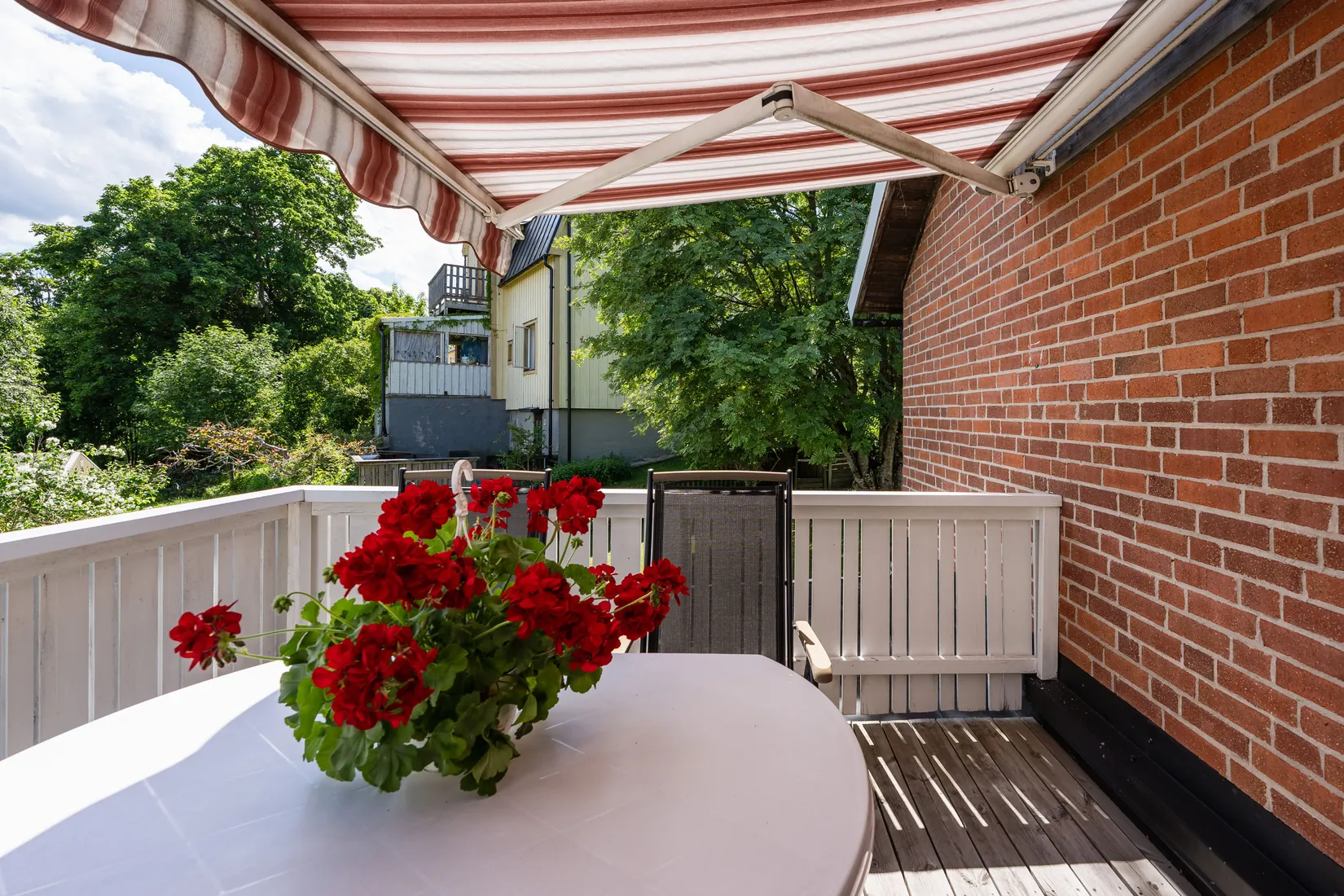 Villa, Östra Tämnarvägen 14, Tierp