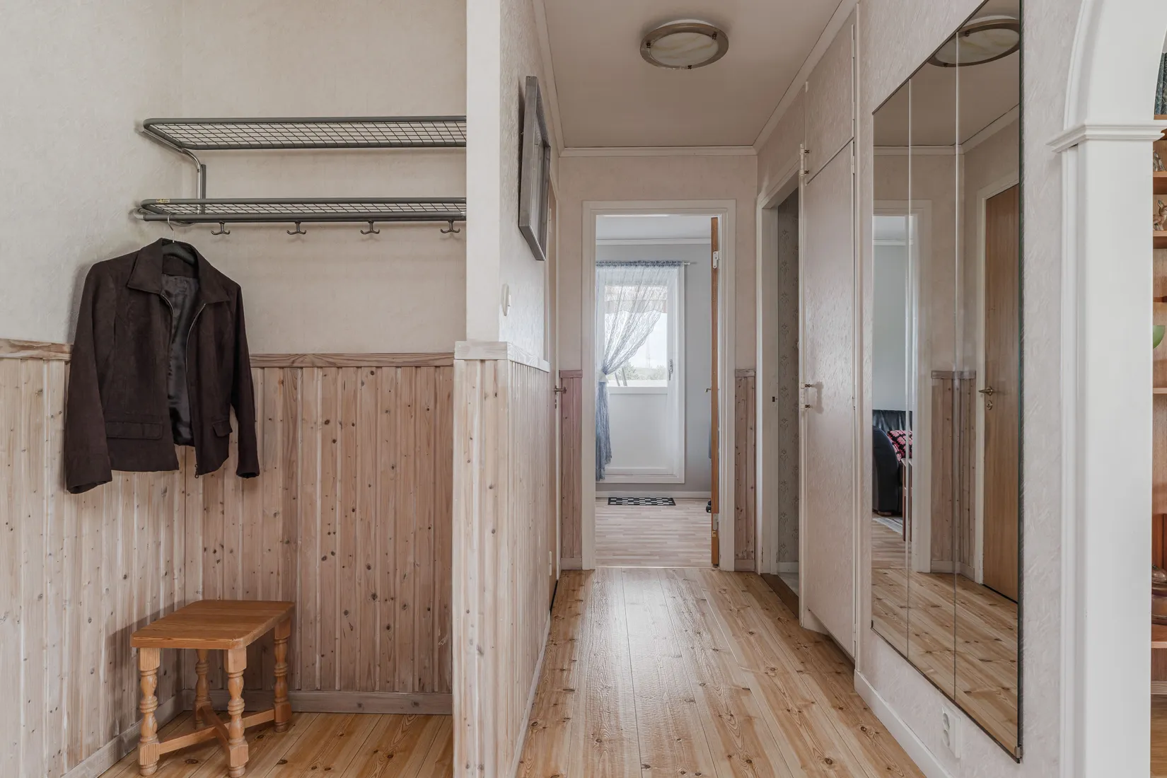 Villa, Östra Tämnarvägen 14, Tierp