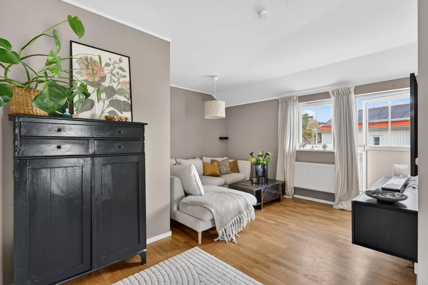 Radhus, Ulmekärrsgården 21, Grebbestad, Tanum