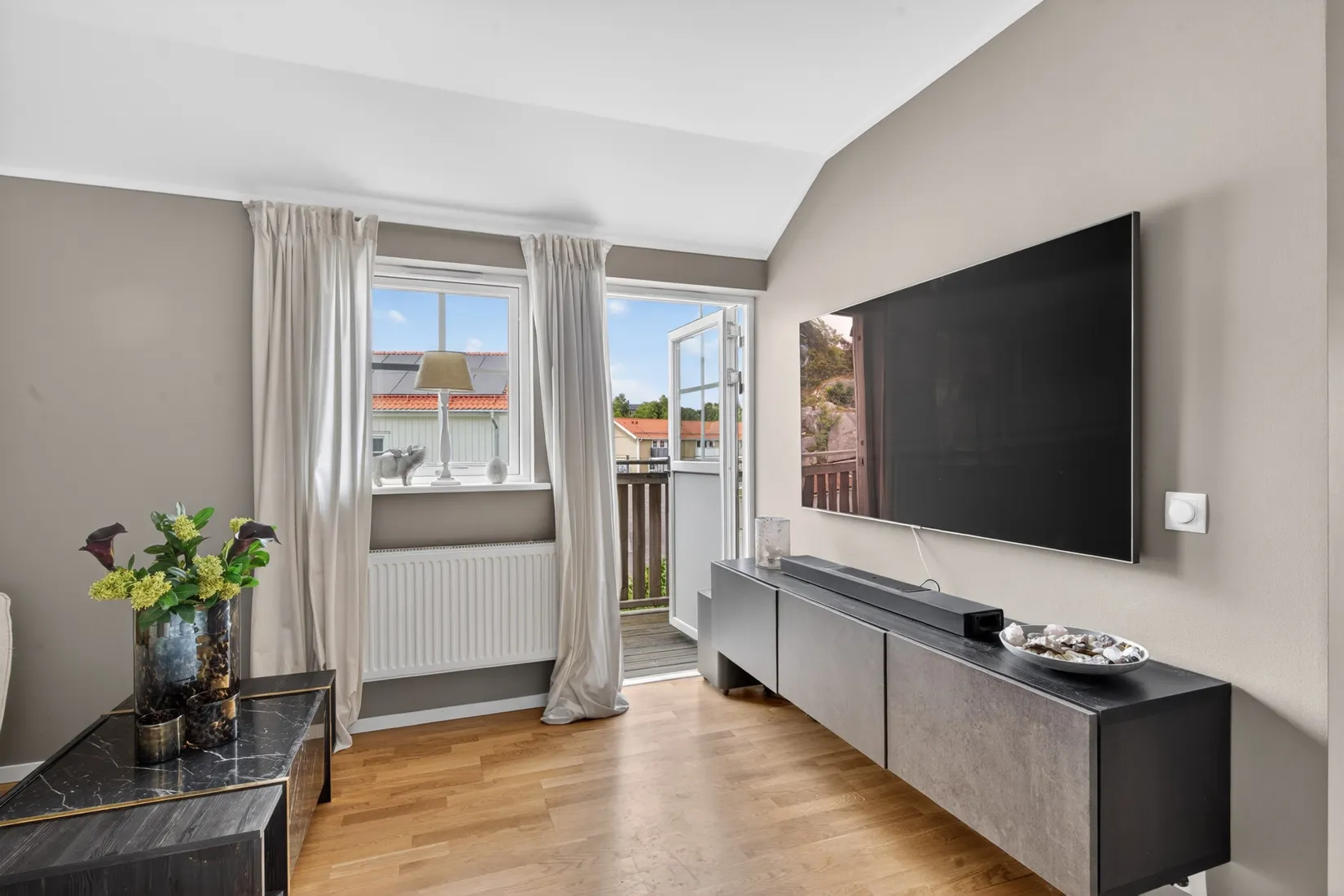 Radhus, Ulmekärrsgården 21, Grebbestad, Tanum