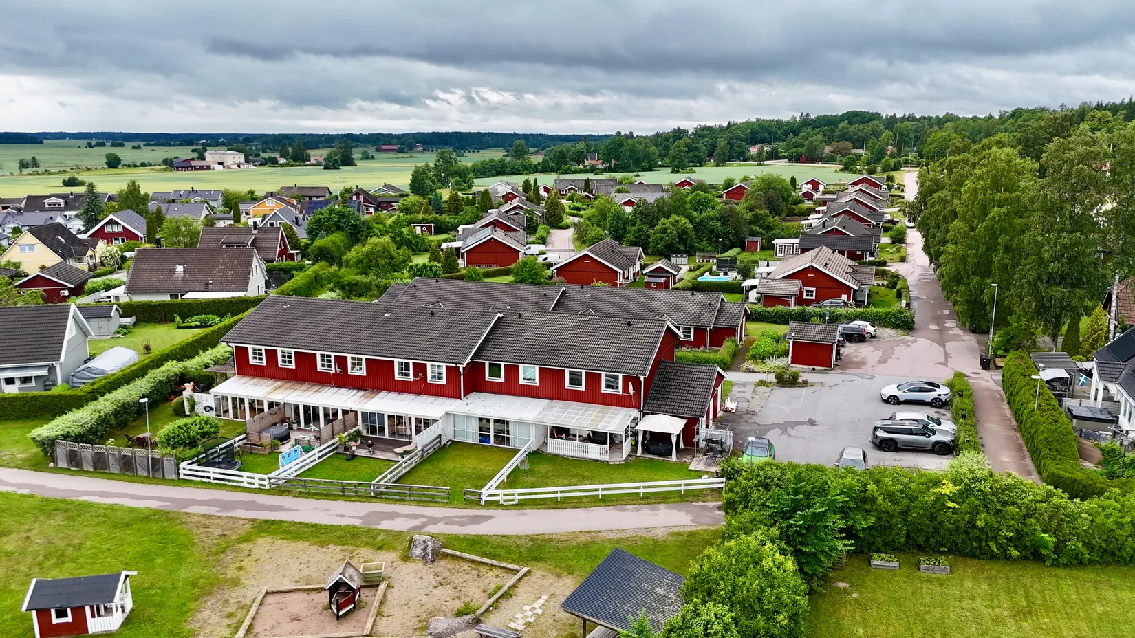 Bostadsrätt, Radhus, Lundbobergsvägen 68, Tortuna, Västerås