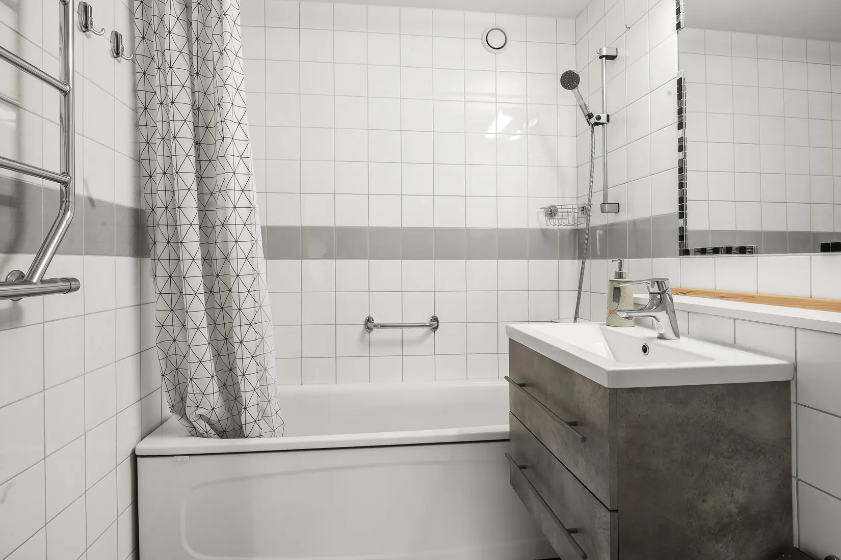 Bostadsrätt, Bäckbornas Väg 9, Beckomberga Söderberga Park, Stockholm