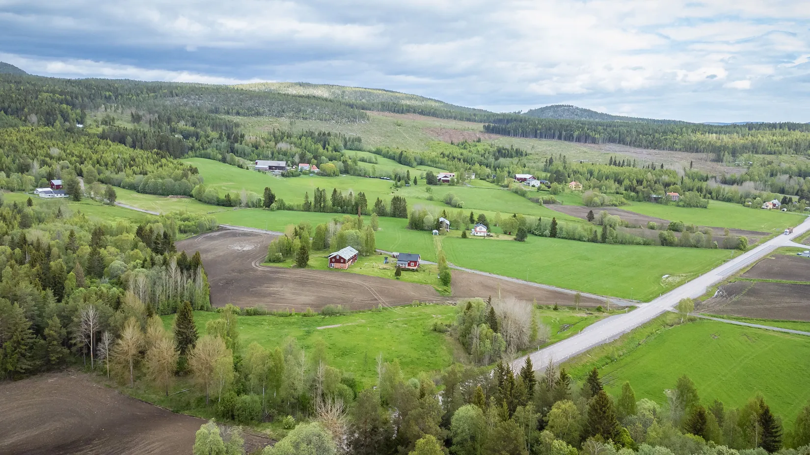 Gård/Skog, Hemvägen 2, Herrskog, Kramfors