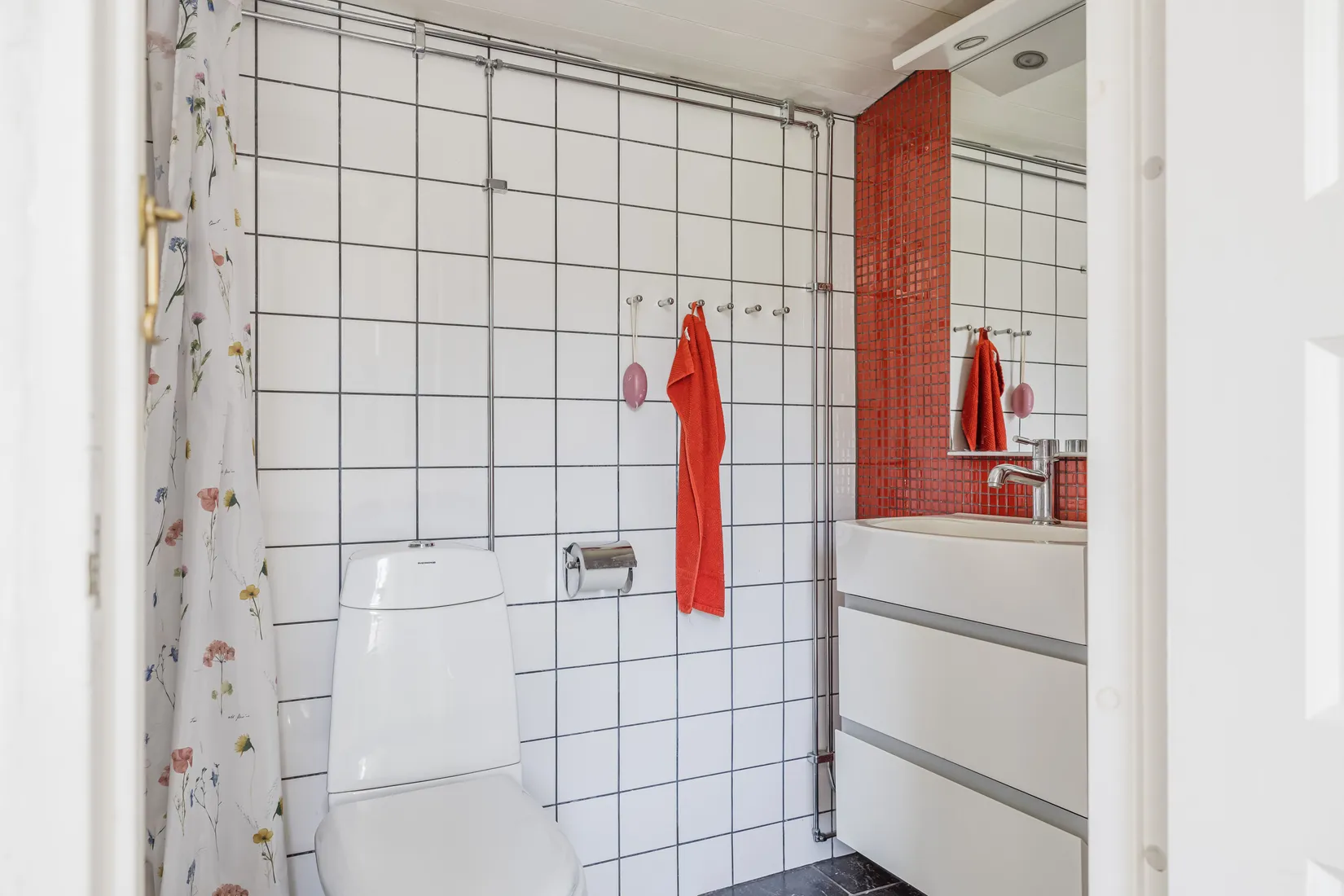 Villa, Tjörnestigen 6, Simrishamn