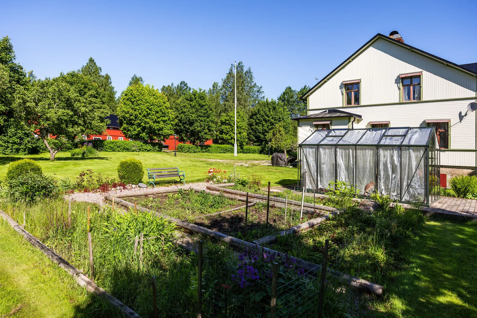 Gård/Skog, Krattevägen 3, Hofors