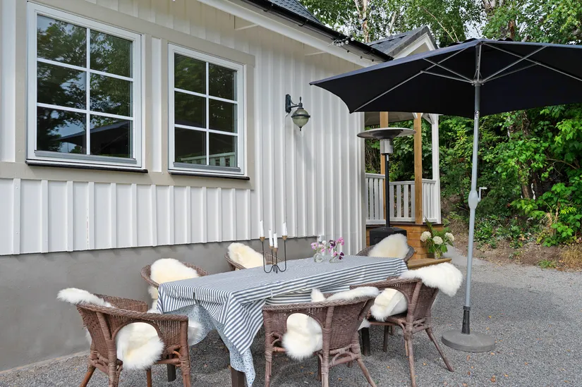 Villa, Carl Barks Väg 23, Bromsten, Stockholm