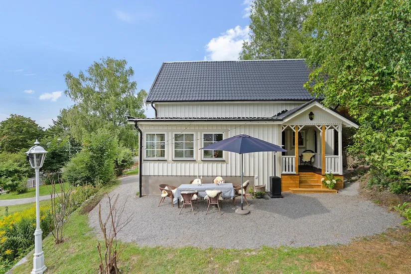 Villa, Carl Barks Väg 23, Bromsten, Stockholm