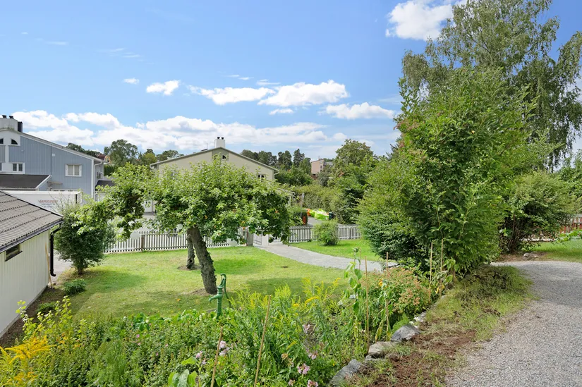 Villa, Carl Barks Väg 23, Bromsten, Stockholm