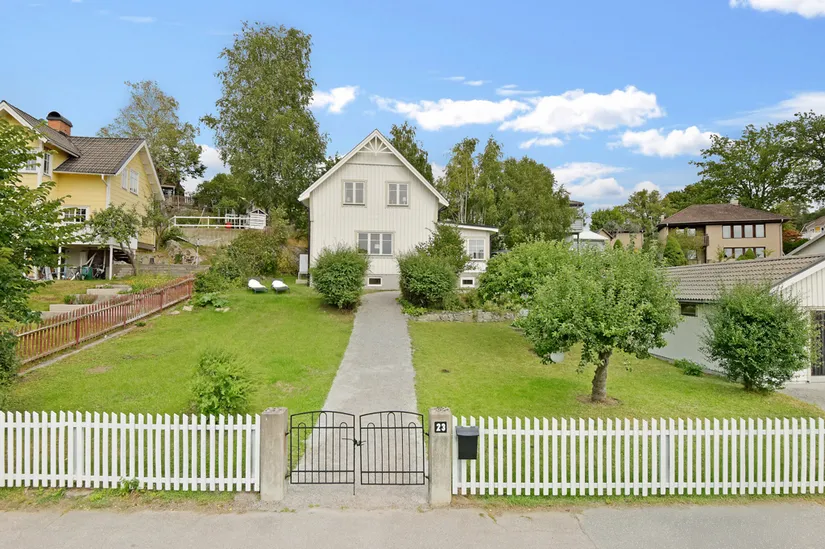 Villa, Carl Barks Väg 23, Bromsten, Stockholm
