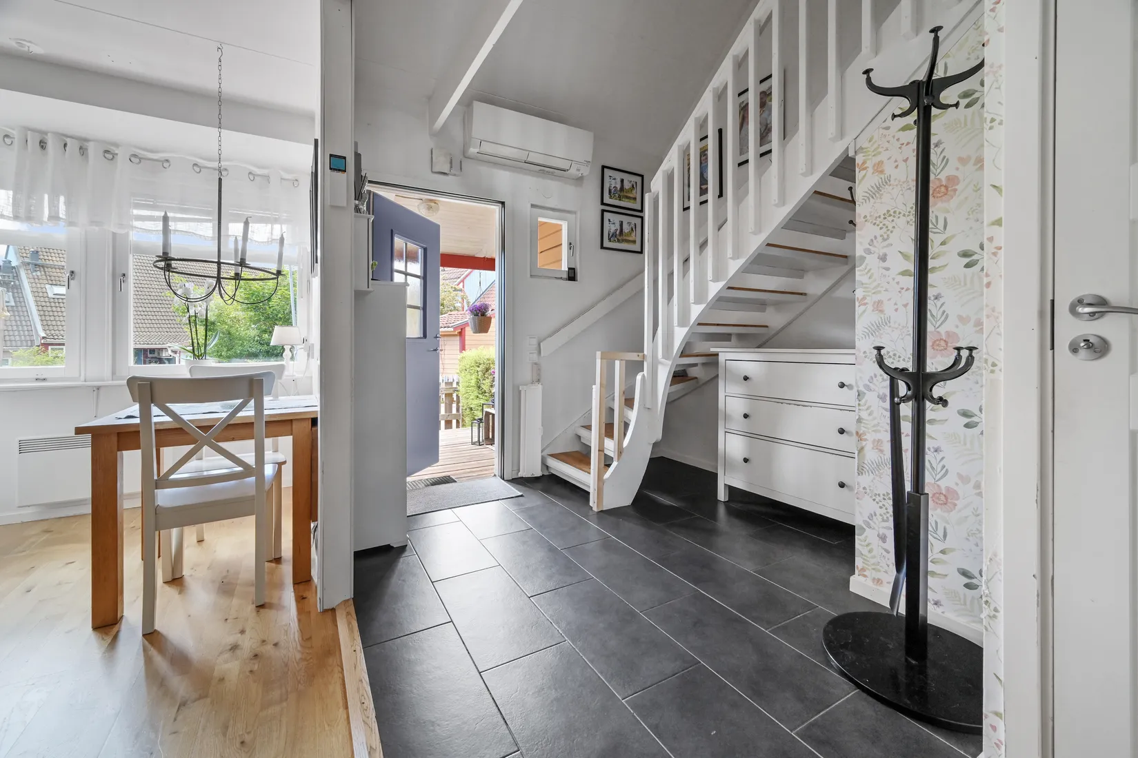 Bostadsrätt, Radhus, Vintervägen 74, Bollstanäs, Upplands Väsby
