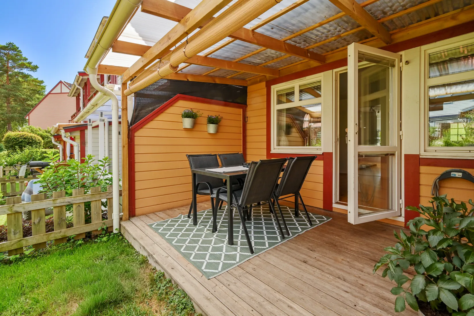 Bostadsrätt, Radhus, Vintervägen 74, Bollstanäs, Upplands Väsby